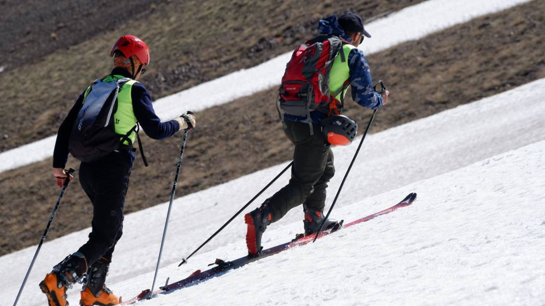 Haziran'da kayak keyfini doyasıya yaşadılar - Resim: 4